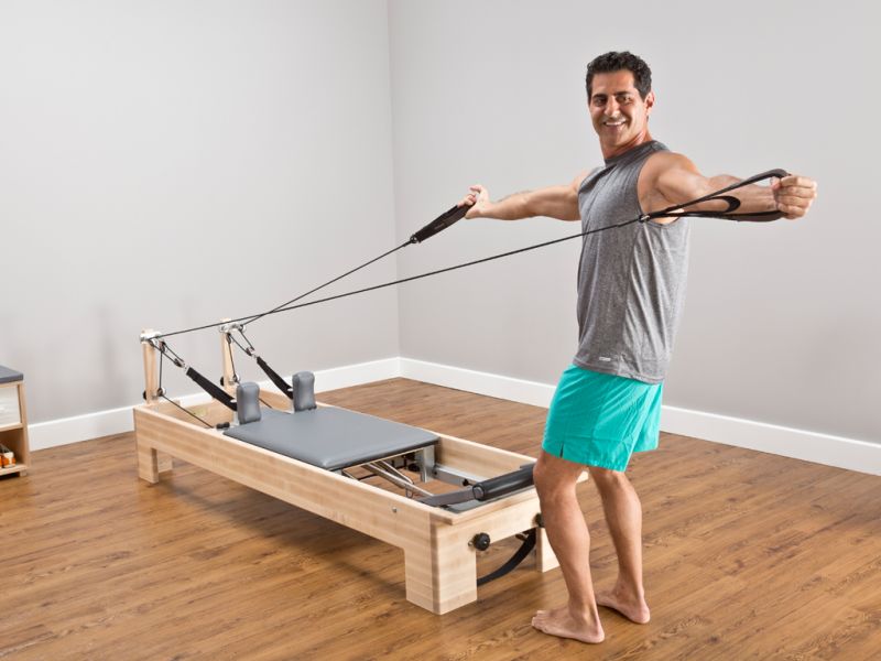 Studio Reformer Konnector System