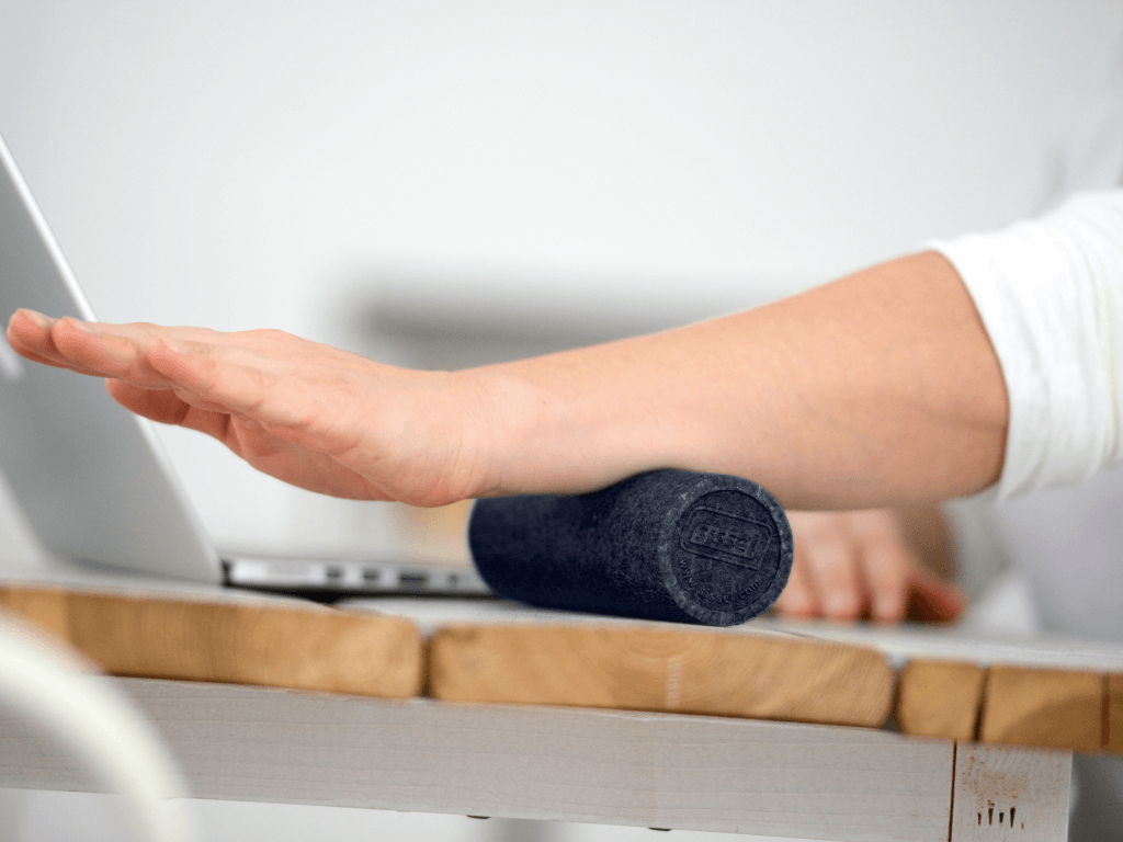 SISSEL Myofascia Roller Mini schwarz