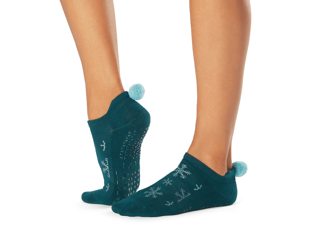 Tavi Savvy Festive Joy Winter Night